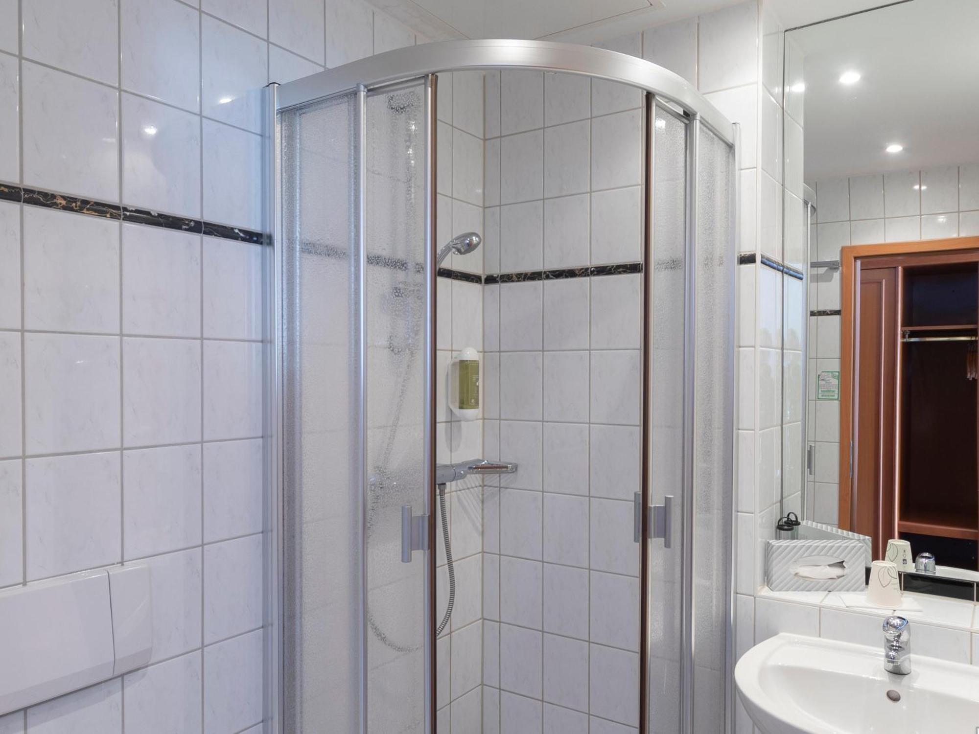B&B Hotel Gotha-Hbf Ngoại thất bức ảnh